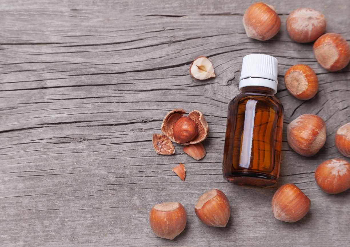 Huile de noisette sur peau grasse : bonne ou mauvaise idée ?