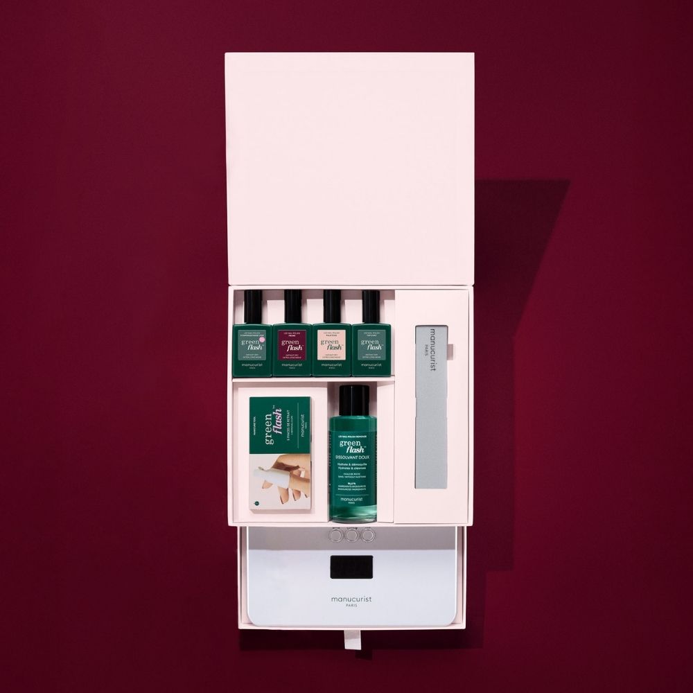 présentation de l'intérieur du coffret de noël vernis semi permanent Manucurist Green Flash