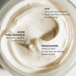 Contient des acides de fruits AHA, de la niacinamide et de l'acide hayluronique