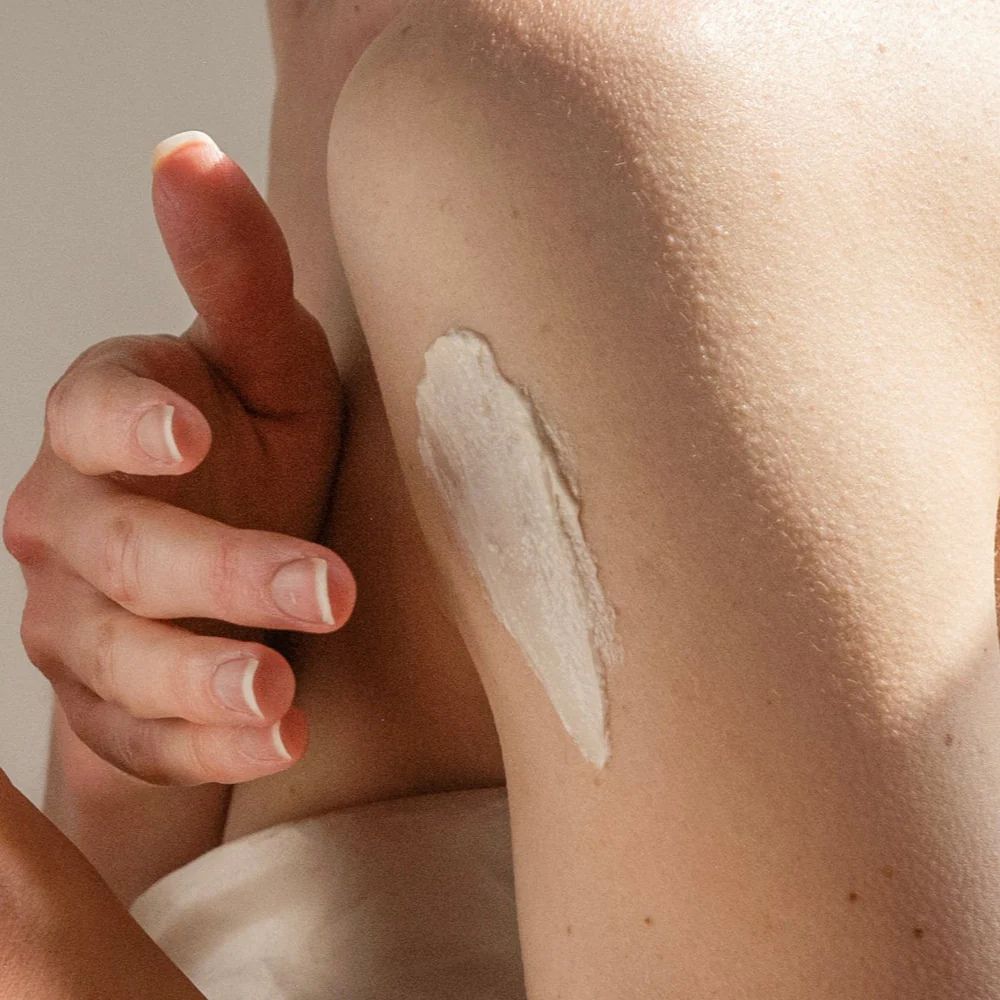 Crème corps Fine Fleur L'Odaïtès application