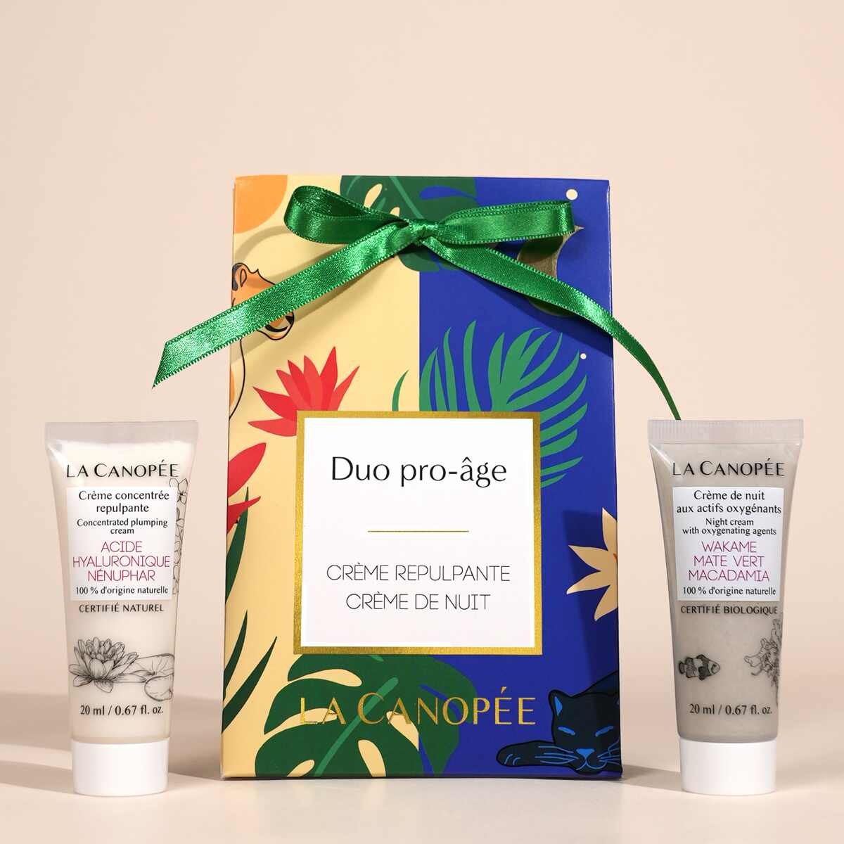 Coffret de Noël Duo pro-âge La Canopée en édition limitée, encadré de ses deux tubes de crème