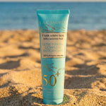 fluide solaire minéral haute protection spf50 + la canopee sur la plage