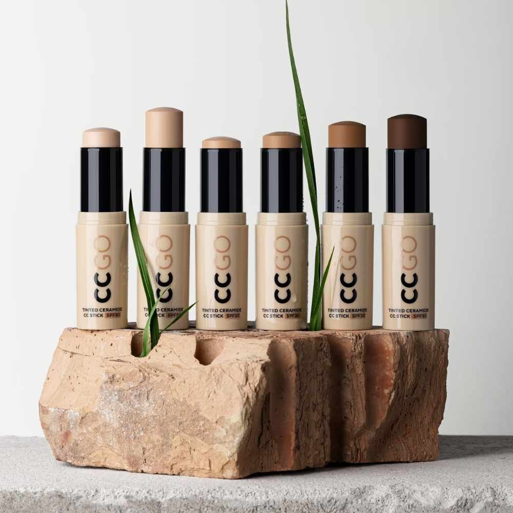 Packaging des différentes teintes du Mádara CC GO - CC Stick SPF 30