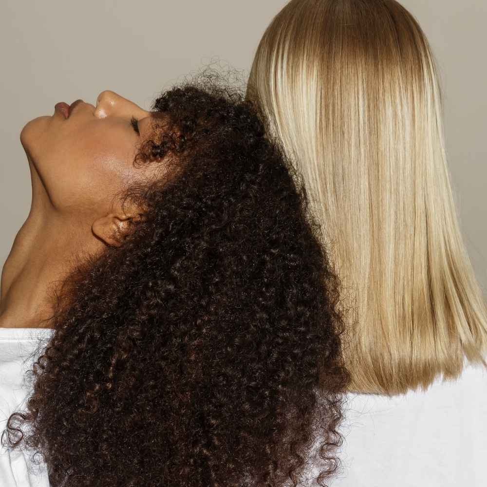 Résultats sur tous types de cheveux avec le Spray cheveux à la kératine Silk Mádara