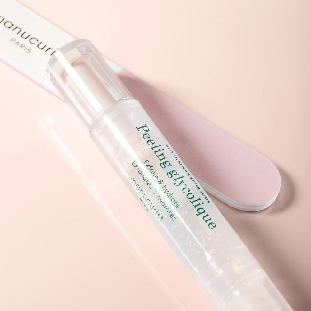 Zoom sur le Manucurist duo glossy booster