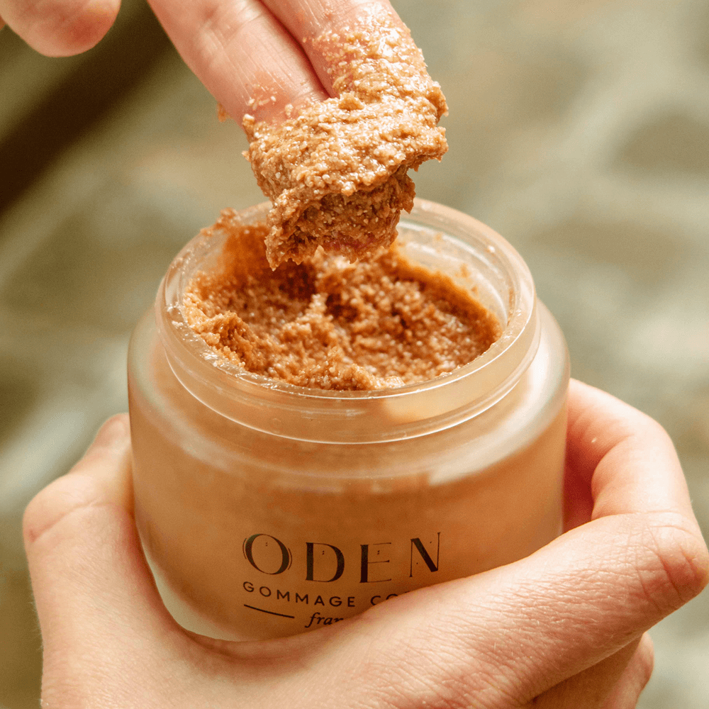 exfoliant corps coquillage oden texture granuleuse de pres