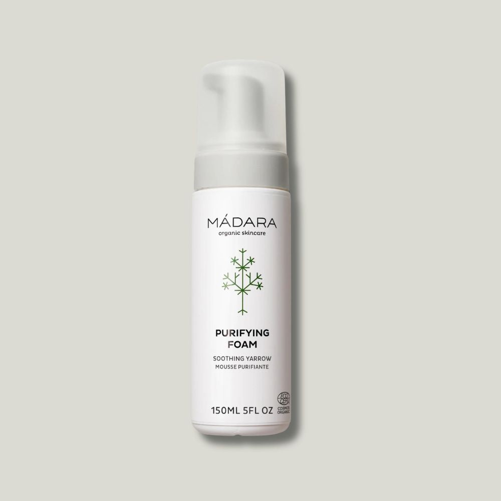 visuel de la mousse purifiante madara