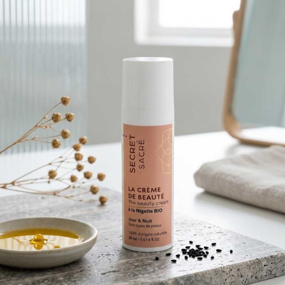packaging sur avec ingrédients creme visage nigelle secret sacre