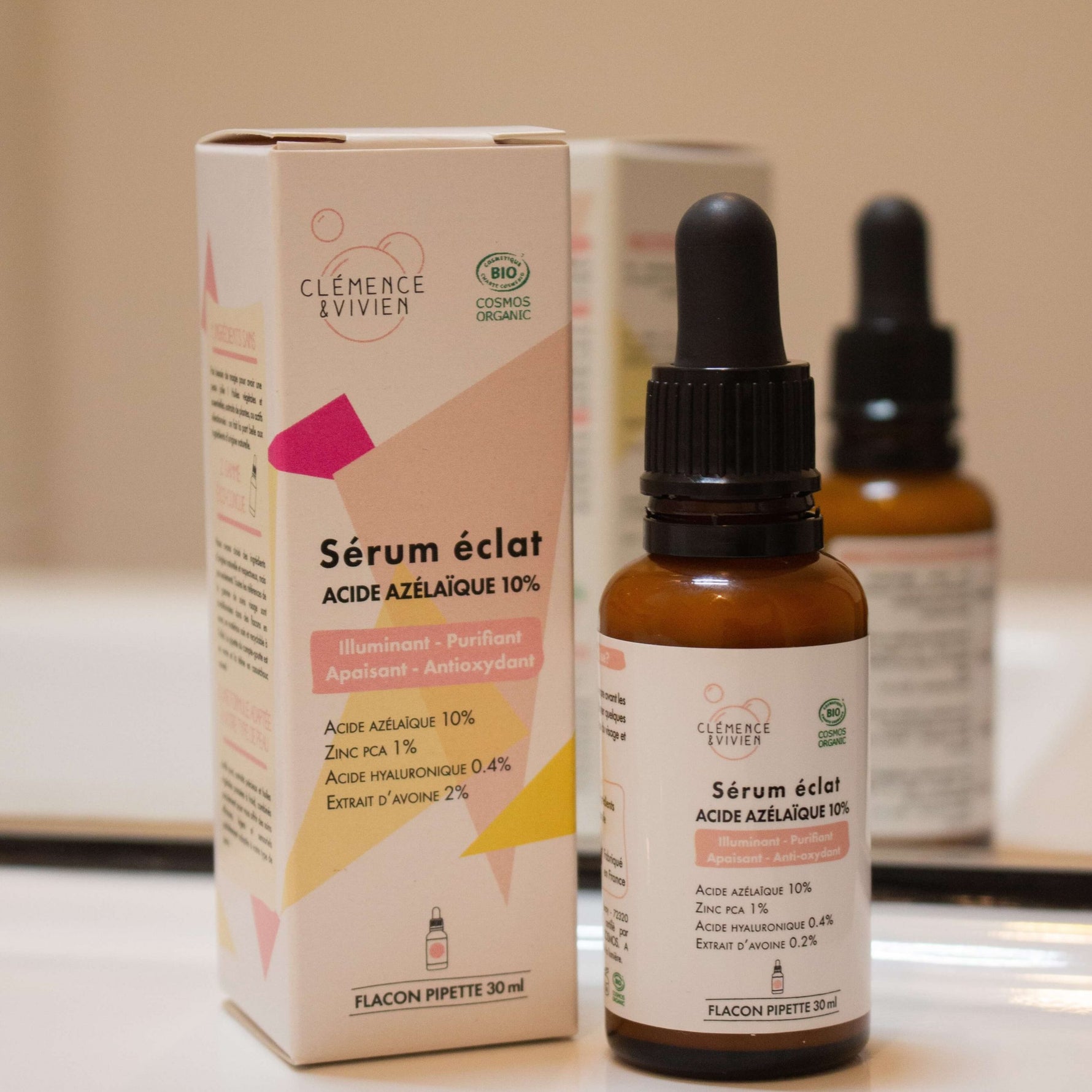 serum eclat clemence et vivien salle de bain