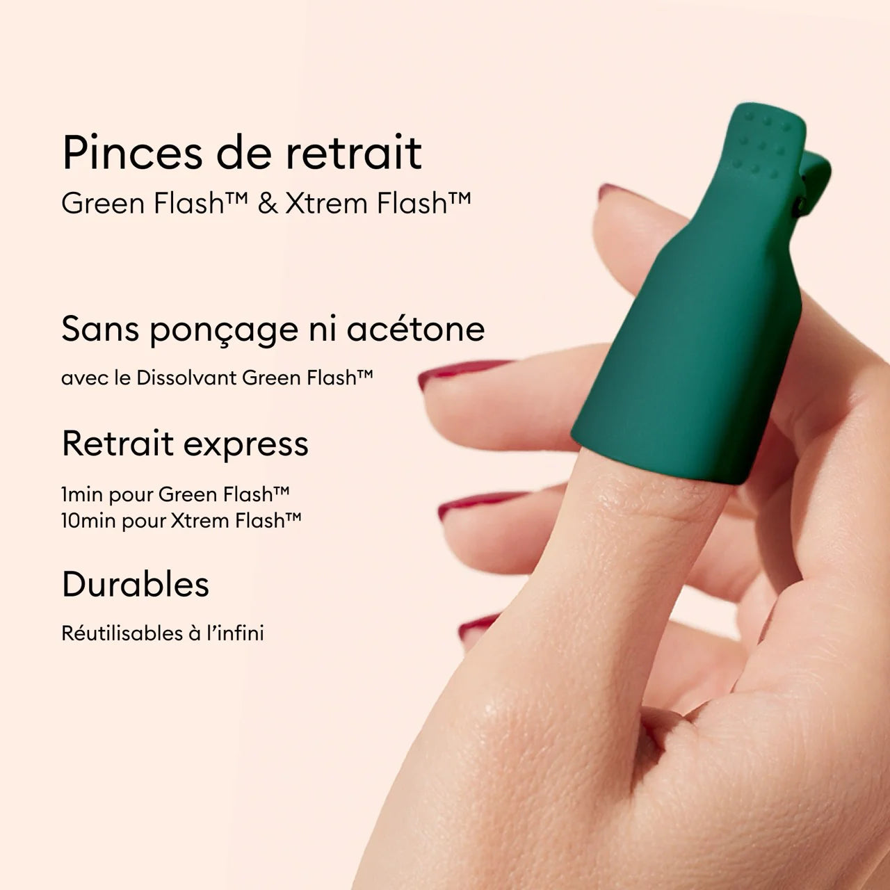 pinces retrait manucurist depose sur les doigts demonstration